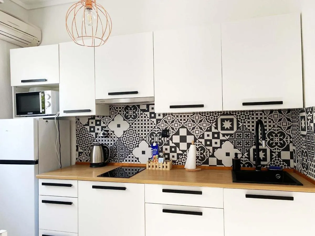 Cozy Apartment In Skala Fourkas, 2 Bedroom 100M/Beach