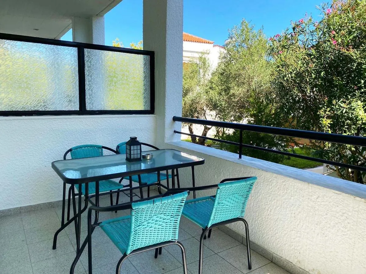 Cozy Apartment In Skala Fourkas, 2 Bedroom 100M/Beach